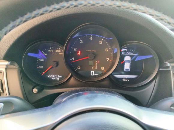 [佛山·粤Y] 二手保时捷Macan2014款 Macan 2.0T