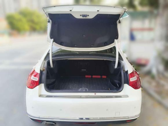 [佛山·粤X] 二手雪铁龙雪铁龙C52014款 2.0L 自动尊享型