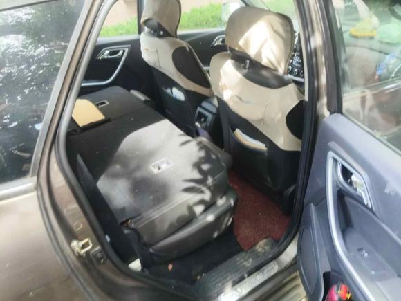 [上海·沪A] 二手江铃驭胜S3502013款 2.4T 自动两驱柴油豪华版5座