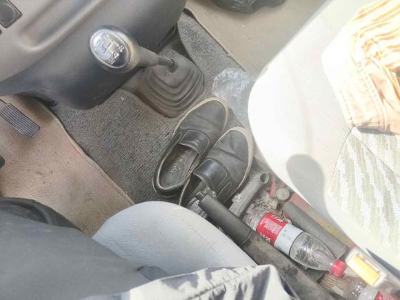 [上海·沪A] 二手福特经典全顺2013款 2.8T改款柴油冰白物流车长轴中顶JX493ZLQ4