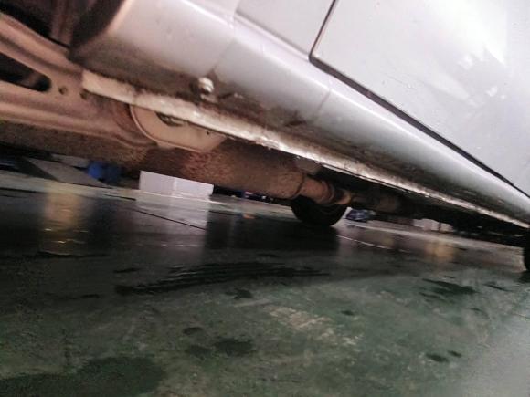 [南京·苏A] 二手别克别克GL82011款 2.4L CT舒适版