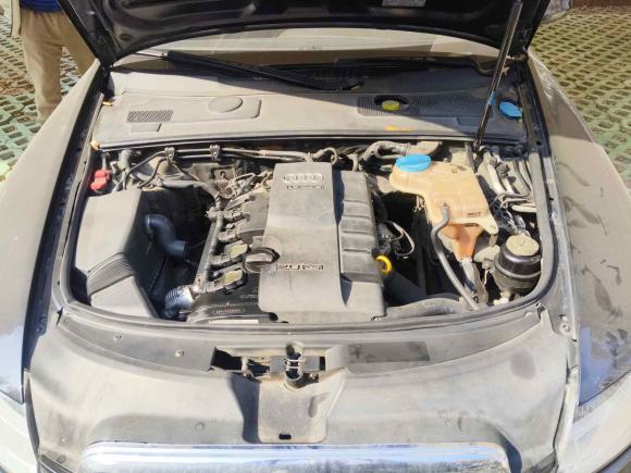 [南昌·赣A] 二手奥迪奥迪A6L2011款 2.0 TFSI 自动标准型