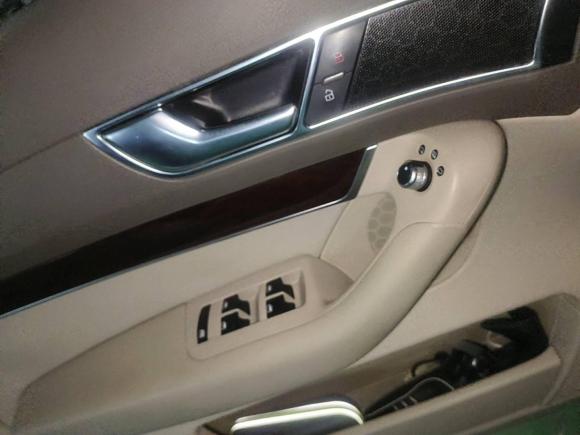 [常州·苏D] 二手奥迪奥迪A6L2009款 2.8 FSI 舒适娱乐型