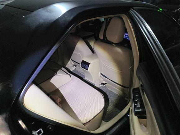 [青岛·鲁B] 二手丰田凯美瑞2015款 2.0E 精英版