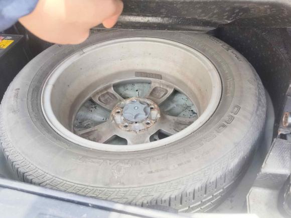 [西安·陕U] 二手雷诺科雷傲2010款 2.5L 四驱豪华型