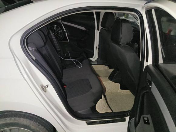 [成都·川A] 二手大众捷达2015款 1.6L 自动舒适型