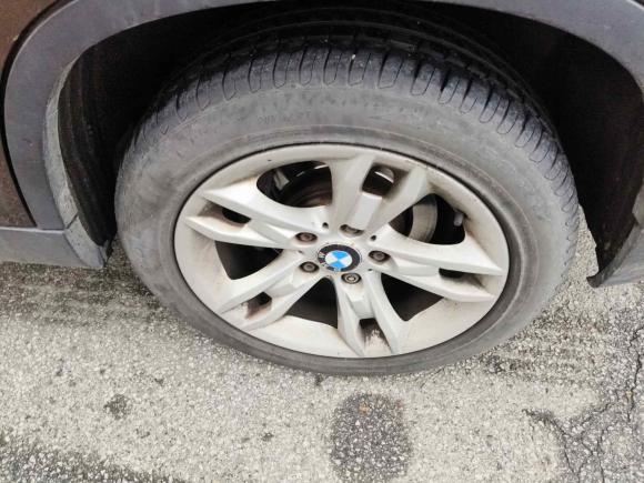 [青岛·鲁U] 二手宝马宝马X12012款 sDrive20i 领先型