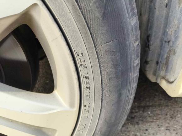 [武汉·鄂A] 二手丰田汉兰达2011款 2.7L 两驱7座豪华版