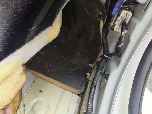 [深圳·贵C] 二手荣威荣威RX52018款 20T 两驱自动旗舰版