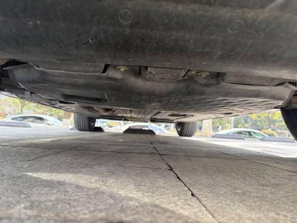 [南京·苏A] 二手奔驰奔驰GLC2018款 改款 GLC 200 4MATIC