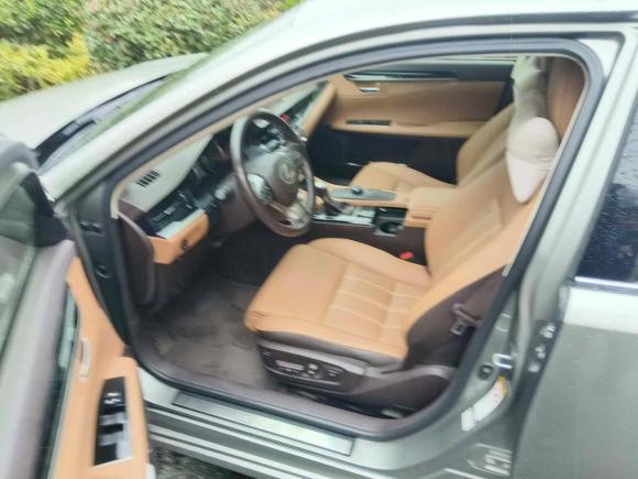 [上海·沪G] 二手雷克萨斯雷克萨斯ES2015款 200 精英版