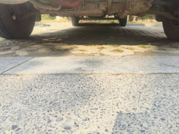 [嘉兴·浙F] 二手上汽大通MAXUS新途V802018款 2.5T AMT傲运通长轴中顶7/10座