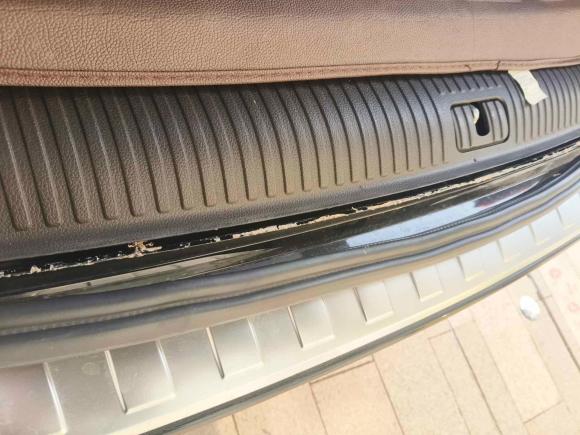 [南昌·赣M] 二手荣威荣威RX82018款 30T 智联网两驱旗舰版