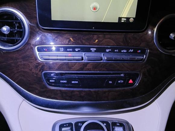 [上海·沪B] 二手奔驰奔驰V级2016款 V 260 L 尊贵加长版