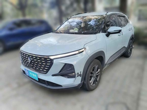 宝骏宝骏RS-32020款 1.5L 手动智能精英型「上海二手车」「天天拍车」