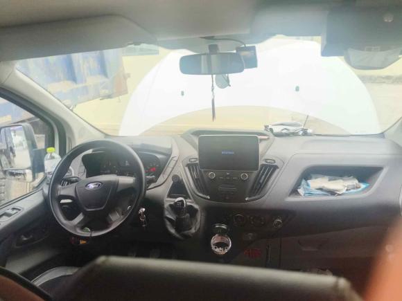 [青岛·鲁U] 二手福特全顺2017款 2.0T柴油多功能商用车短轴低顶国IV