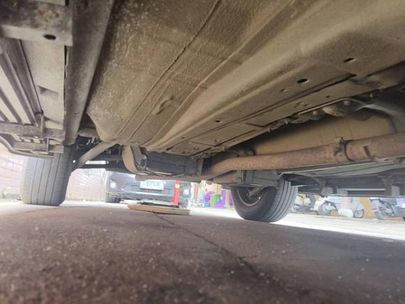 [深圳·粤B] 二手路虎神行者22010款 2.2 TD4 自动SE柴油版