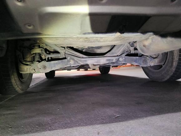 [广州·粤A] 二手本田本田CR-V2010款 2.0L 自动两驱都市版