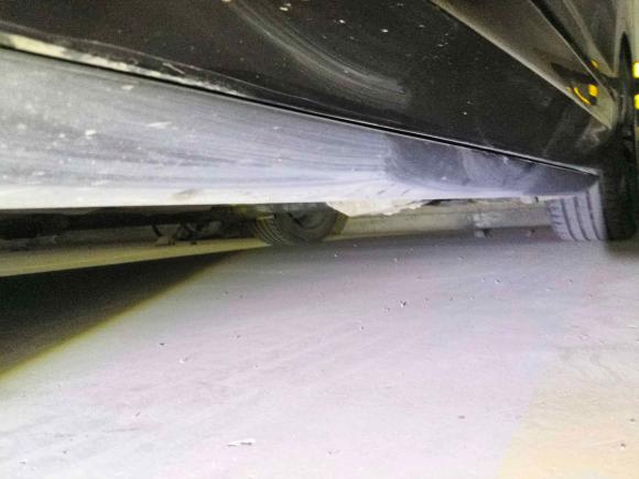 [济南·鲁A] 二手大众途锐2022款 3.0TSI 锐享版 曜黑运动套装