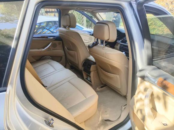 [上海·沪G] 二手宝马宝马X52011款 xDrive35i 领先型