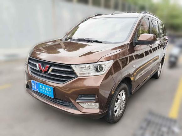 五菱汽车五菱宏光2018款 1.5L S舒适型L2B「深圳二手车」「天天拍车」