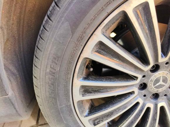 [无锡·苏B] 二手奔驰奔驰GLC2019款 GLC 200 L 4MATIC