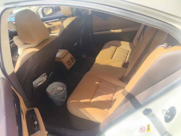 [成都·川A] 二手雷克萨斯雷克萨斯ES2015款 200 精英版