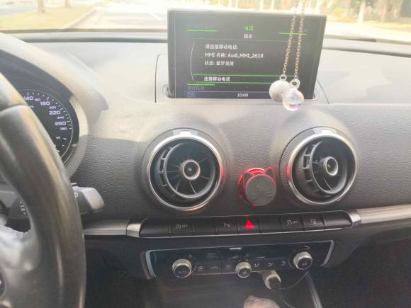 [苏州·苏E] 二手奥迪奥迪A32015款 Sportback 40 TFSI 自动舒适型