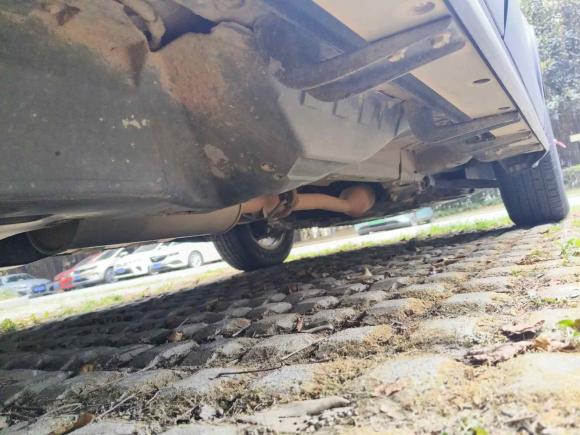 [成都·川G] 二手哈弗哈弗H62015款 改款 运动版 1.5T 手动两驱精英型