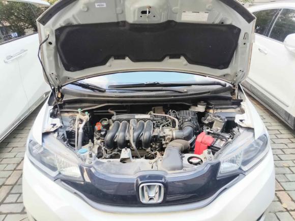 [上海·沪A] 二手本田飞度2016款 1.5L LXS CVT舒适天窗版