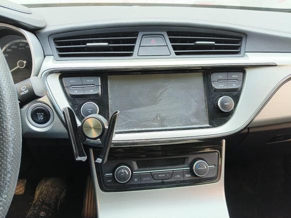 [西安·陕A] 二手吉利汽车帝豪GL2017款 1.8L 手动精英型