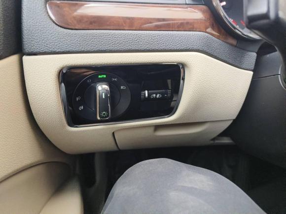 [上海·沪A] 二手斯柯达速派2013款 1.8TSI 自动名仕版