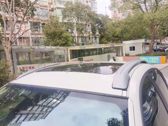 [南通·沪L] 二手宝马宝马X62011款 xDrive35i