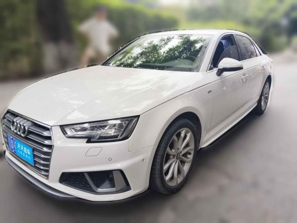 奥迪奥迪A4L2019款 40 TFSI 时尚型 国VI「成都二手车」「天天拍车」