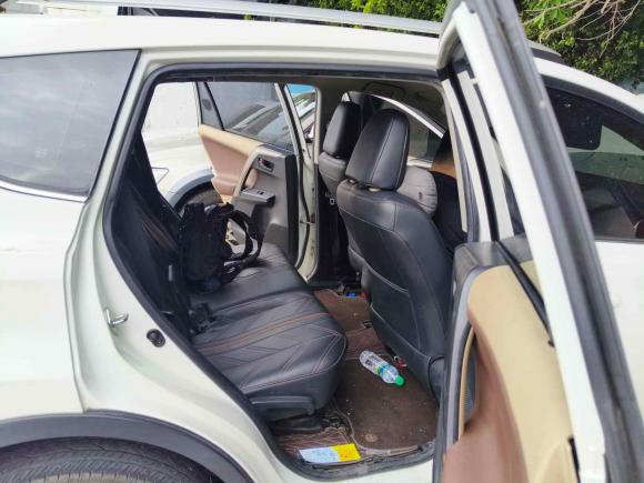 [广州·赣D] 二手丰田RAV4荣放2013款 2.0L CVT两驱都市版