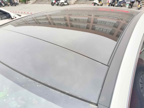 [苏州·苏U] 二手奔驰奔驰A级2022款 改款三 A 200 L 运动轿车时尚型