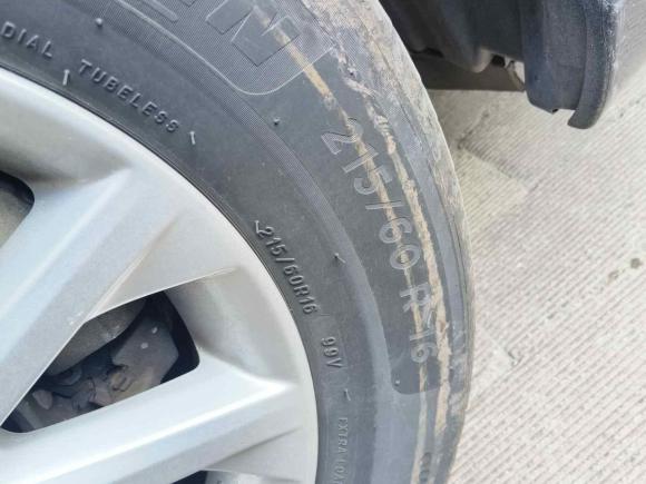 [成都·粤J] 二手丰田凯美瑞2012款 2.5G 豪华版