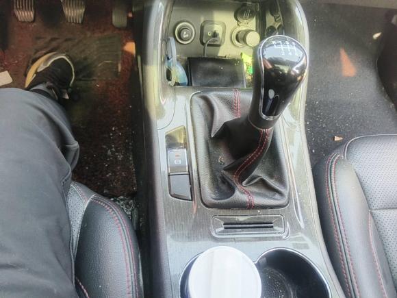 [苏州·苏E] 二手长安长安CS752017款 尚酷版 1.5T 手动致享型