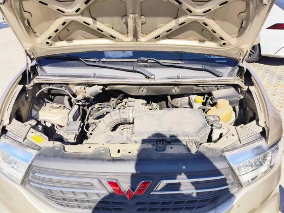 [南通·苏F] 二手五菱汽车五菱宏光V2019款 1.5L劲享版国VI LAR