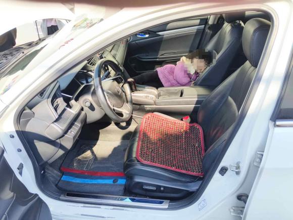 [上海·沪C] 二手本田思域2016款 220TURBO CVT尊贵版