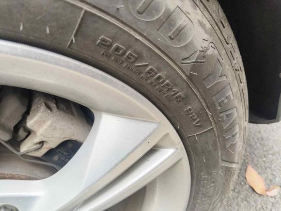 [台州·浙J] 二手福特福克斯2012款 三厢 1.6L 自动风尚型