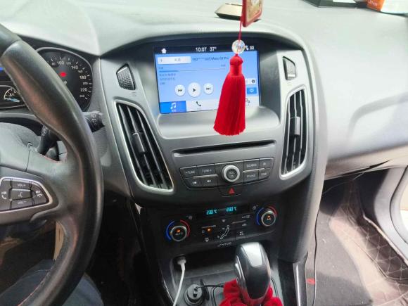 [合肥·皖A] 二手福特福克斯2017款 1.5T CTCC 白黑限量版