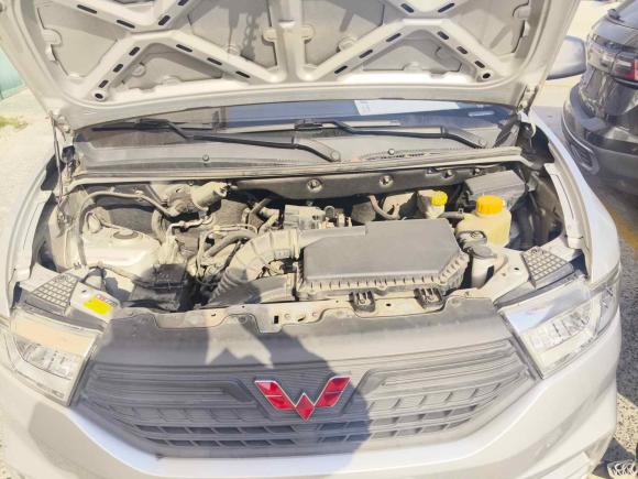 [苏州·苏E] 二手五菱汽车五菱宏光V2021款 1.5L劲取版LAR