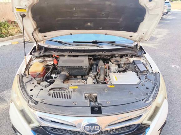 [上海·沪B] 二手比亚迪秦新能源2014款 1.5T 酷黑骑士旗舰型