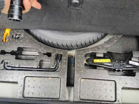 [成都·川A] 二手标致标致4082016款 1.6T 自动豪华版