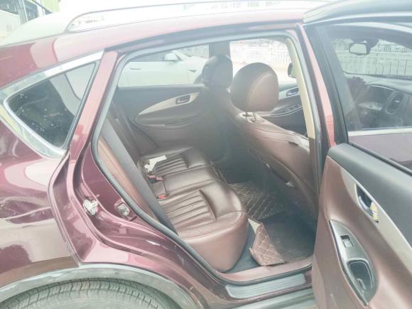 [无锡·苏B] 二手英菲尼迪英菲尼迪QX502015款 2.5L 悦享版