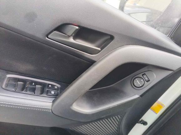 [深圳·粤B] 二手现代北京现代ix252017款 1.6L 手动时尚型