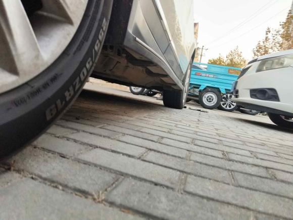 [青岛·鲁B] 二手哈弗哈弗H82015款 2.0T 两驱豪华型