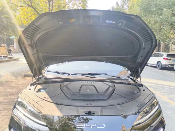 [杭州·浙A] 二手比亚迪宋PLUS新能源2023款 冠军版 EV 520KM 旗舰型