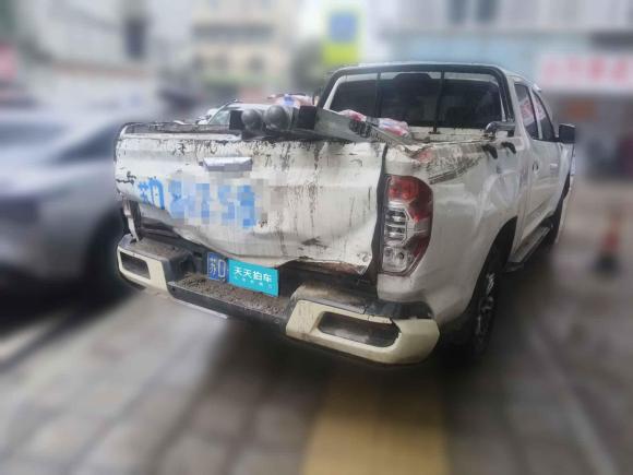 [南昌·苏D] 二手上汽大通MAXUS大通T602017款 2.8T柴油手动两驱高底盘舒享型长厢国V